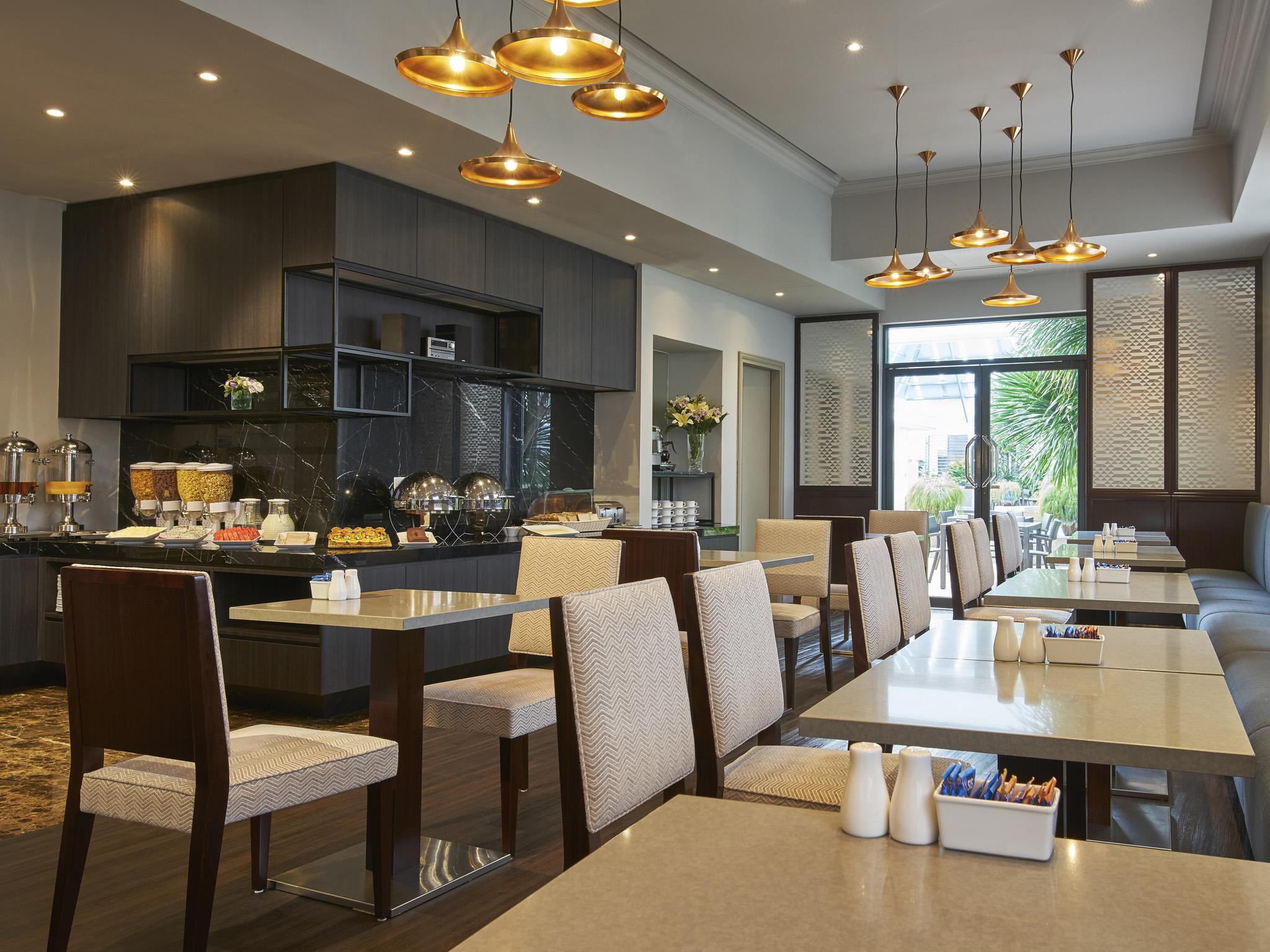 Adina Serviced Apartments Singapore Orchard Buitenkant foto